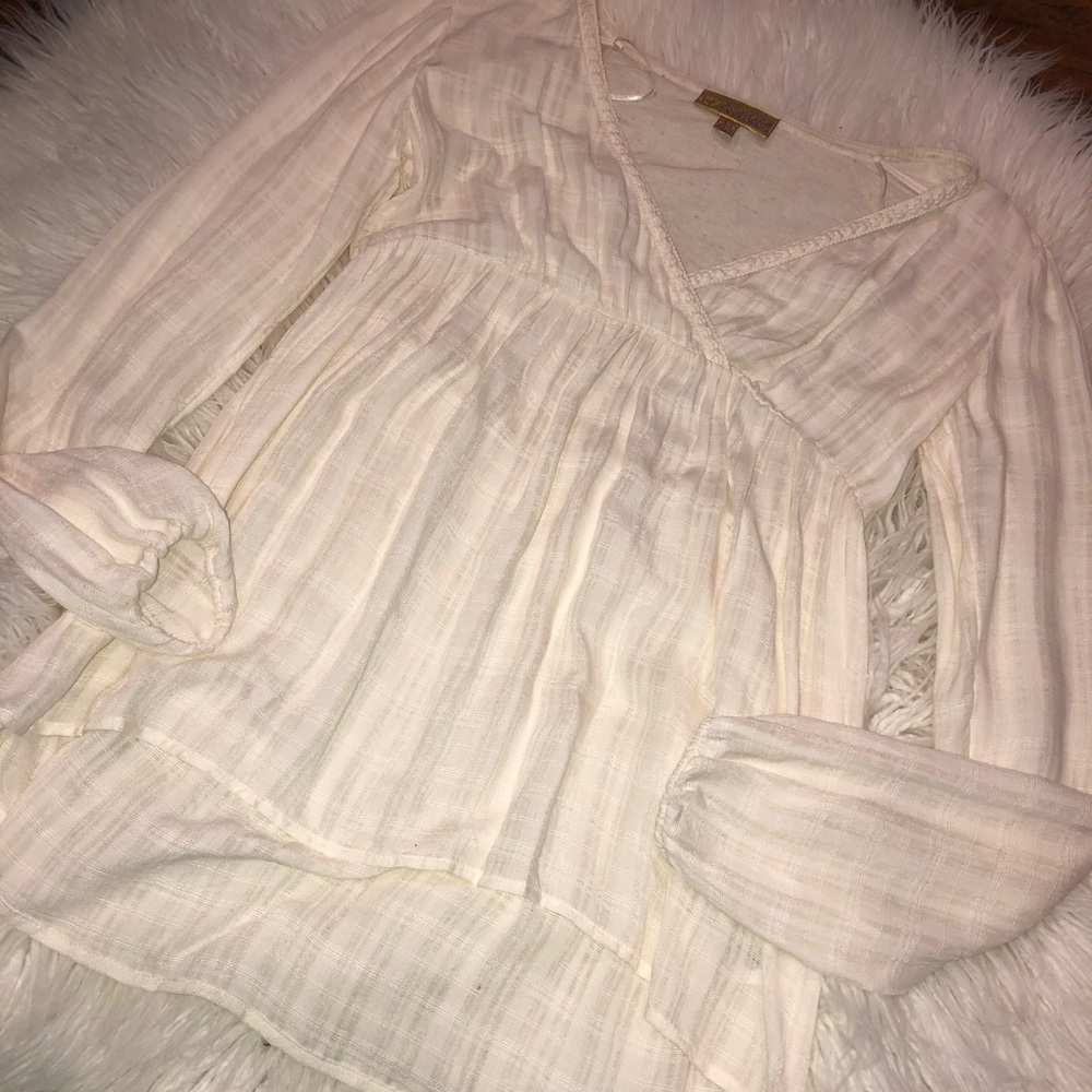 SOLd :Vera Wang Blouse (Juniors)